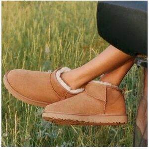 UGG CLASSIC ULTRA MINI BOOTS CHESTNUT SIZE 5